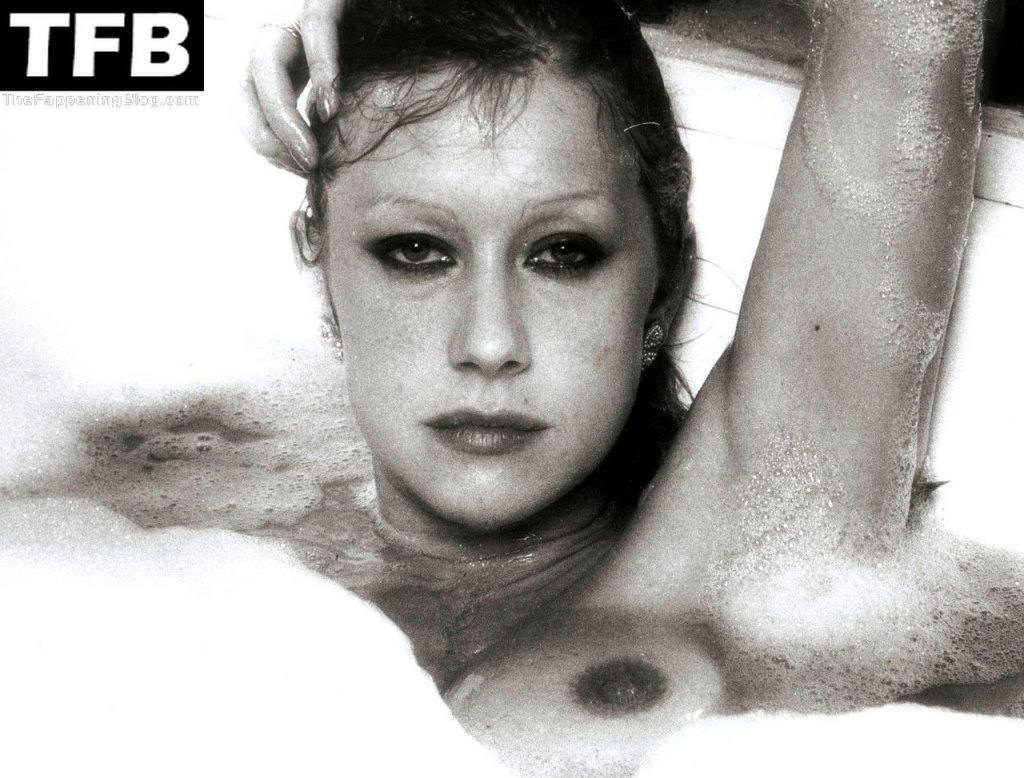 Helen Mirren Nude (8 Photos)