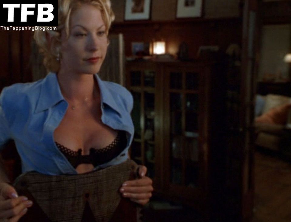 jenna-elfman-nude-scene-91380-thefappeningblog.com_.jpg