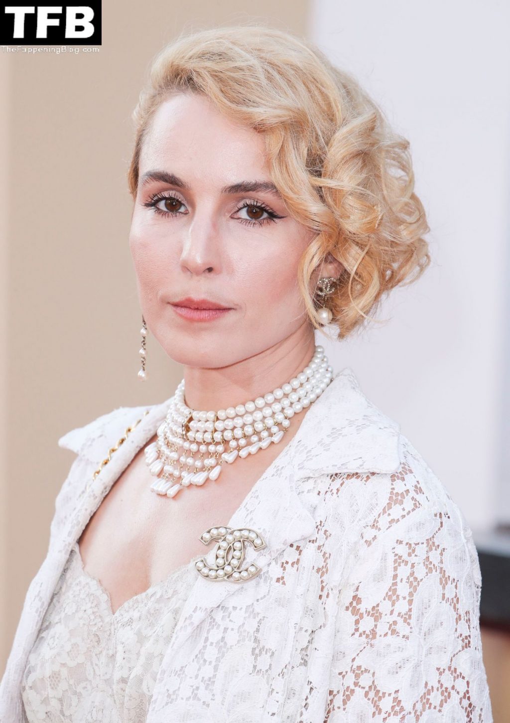 noomi-rapace