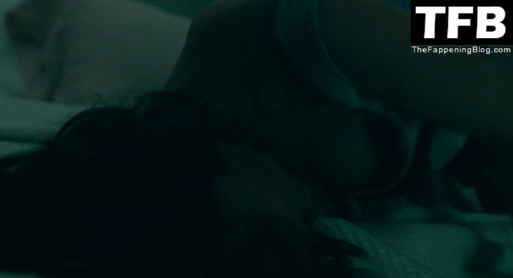 Ana de Armas Nude &amp; Sexy – Deep Water (41 Pics + Videos)