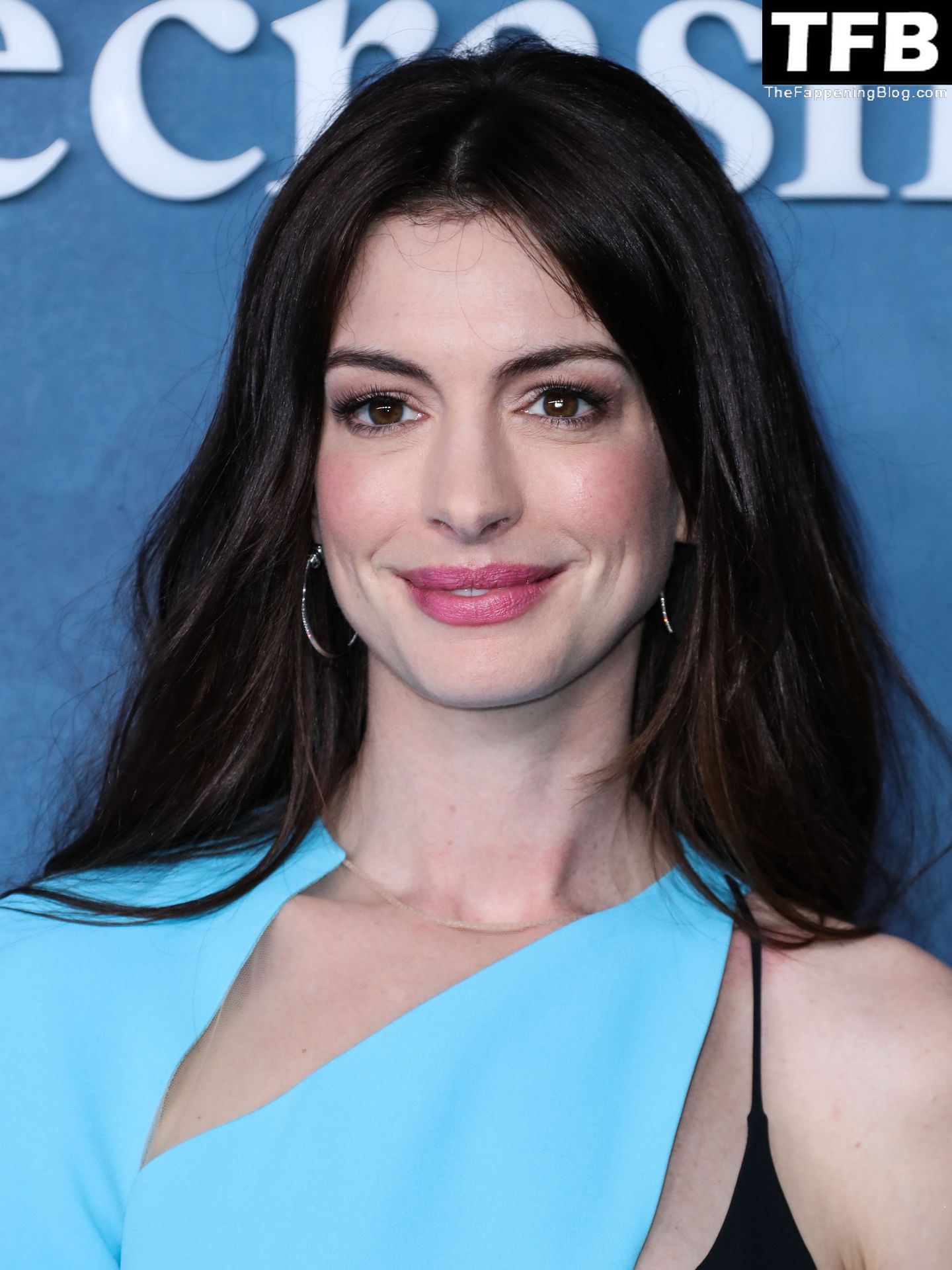 Anne-Hathaway-Sexy-The-Fappening-Blog-11.jpg
