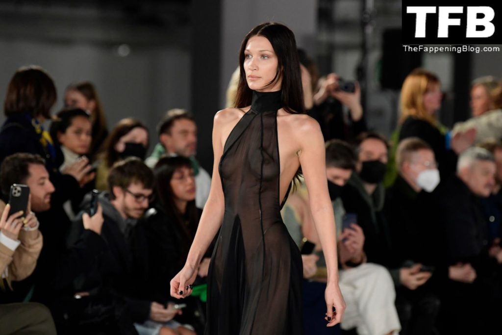 Bella Hadid Flashes Her Nude Tits During Paris Fashion Week (44 Photos)