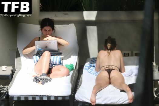 Brandi Cyrus / brandicyrus Nude Leaks Photo 124