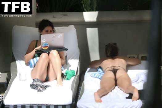 Brandi Cyrus / brandicyrus Nude Leaks Photo 127