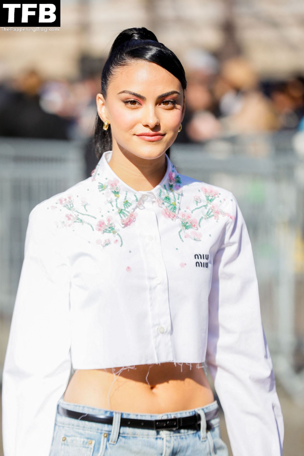 Camila-Mendes-Sexy-The-Fappening-Blog-140.jpg