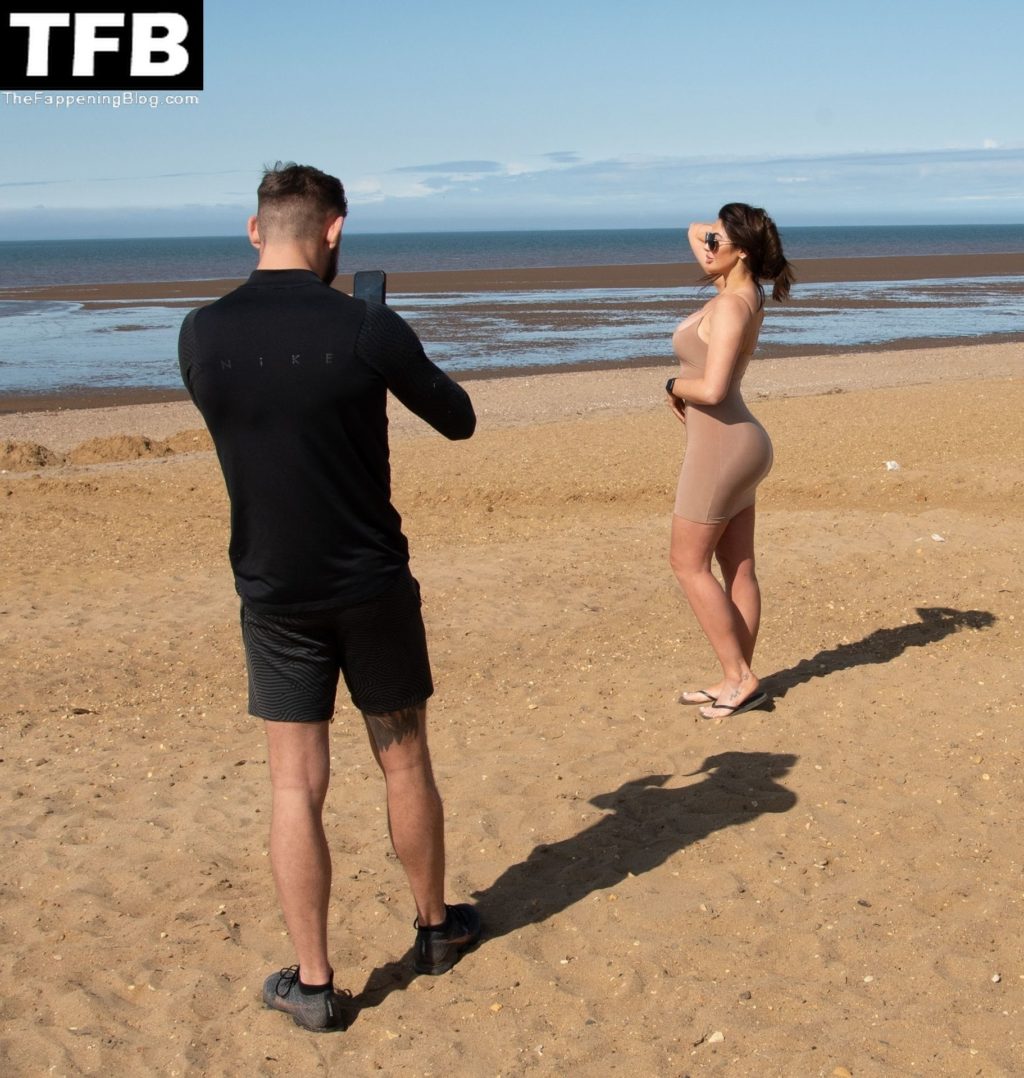 Chloe Ferry Enjoys a Beach Day with Her Boyfriend Johnny Wilbo in Norfolk (30 Photos)