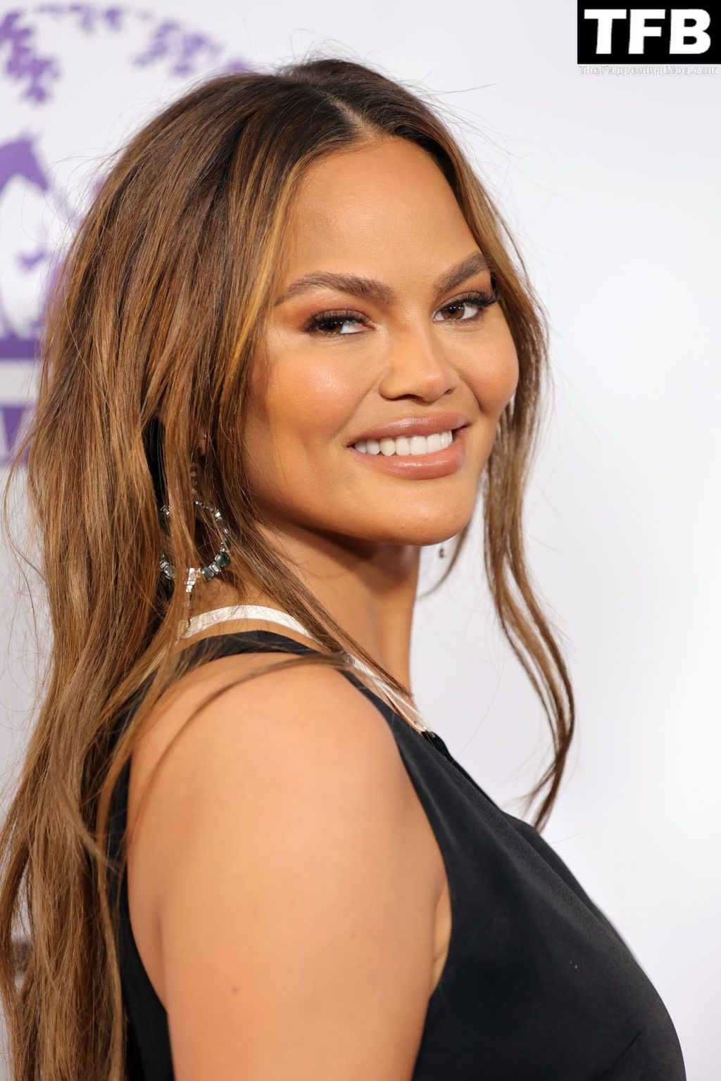Braless Chrissy Teigen Arrives at the 7th Annual Hollywood Beauty Awards (37 Photos)