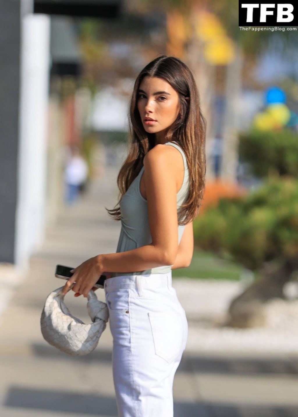 Braless Cindy Mello Stuns in a Stylish Outfit Leaving Blue Bottle Cafe (26 Photos)