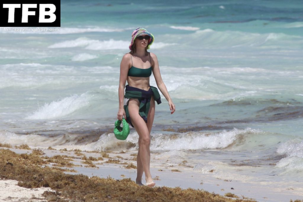 Elsa Hosk Looks Stunning in a Green Bikini on the Beach in Tulum (61 Photos)