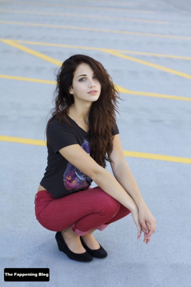 Emily Rudd Sexy Collection 28 Photos Thefappening