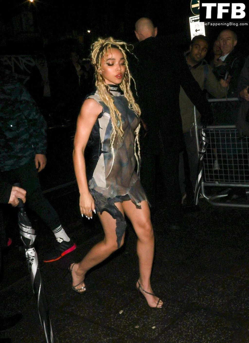 FKA Twigs Flashes Her Nude Tits &amp; Legs the NME Awards in London (14 Photos)
