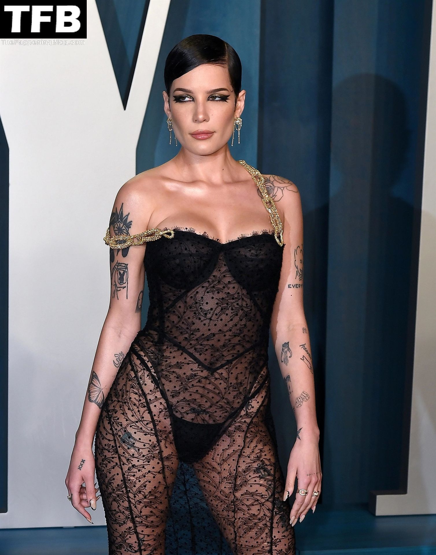 Halsey-Sexy-The-Fappening-Blog-5-2.jpg