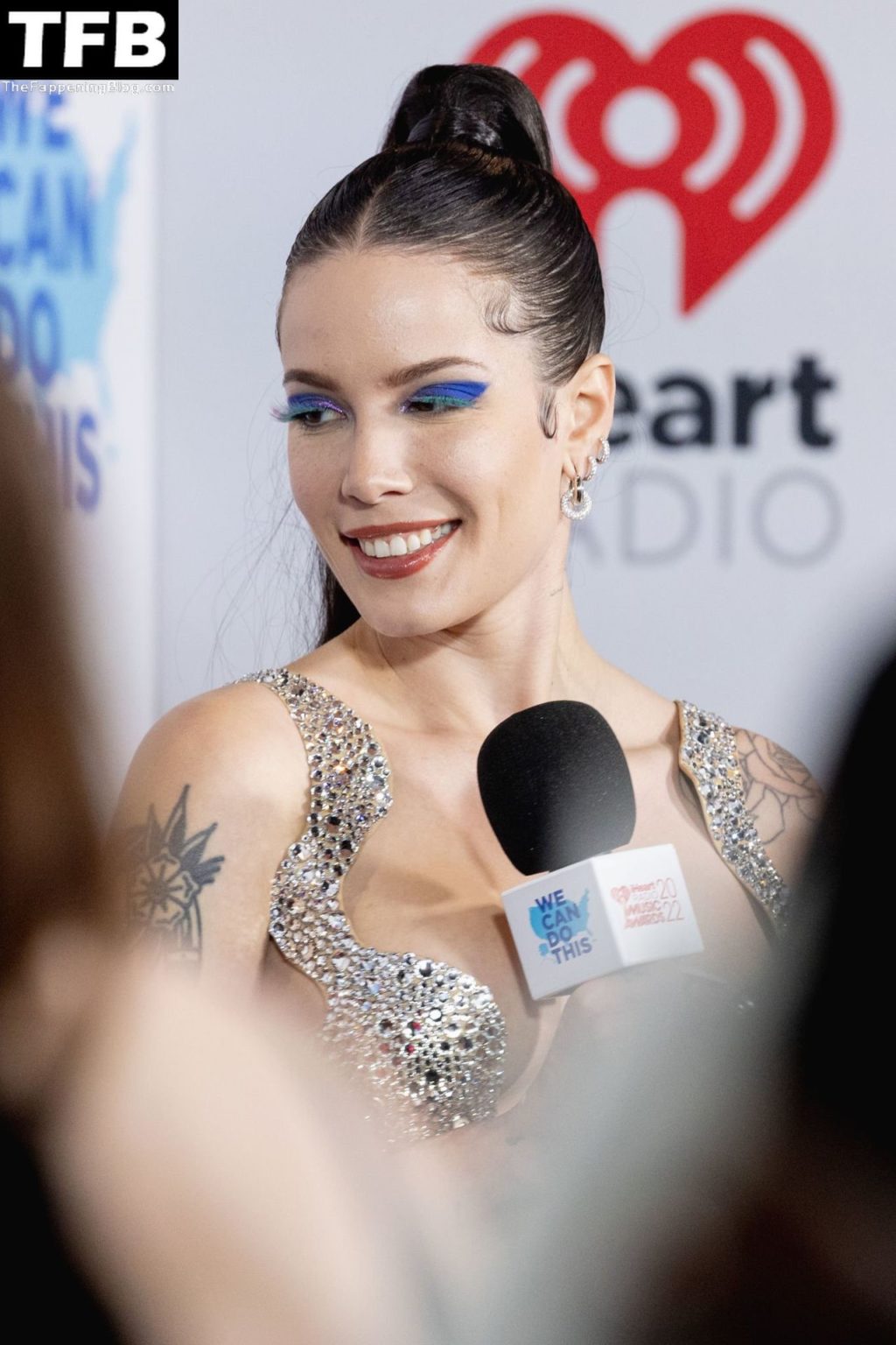 Halsey Flaunts Her Sexy Tits at the iHeartRadio Music Awards (65 Photos)