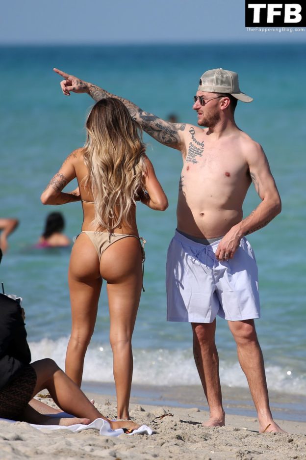 Johnny Manziel Hits The Beach With A Bikini Clad Blonde Woman In Miami 24 Photos Thefappening