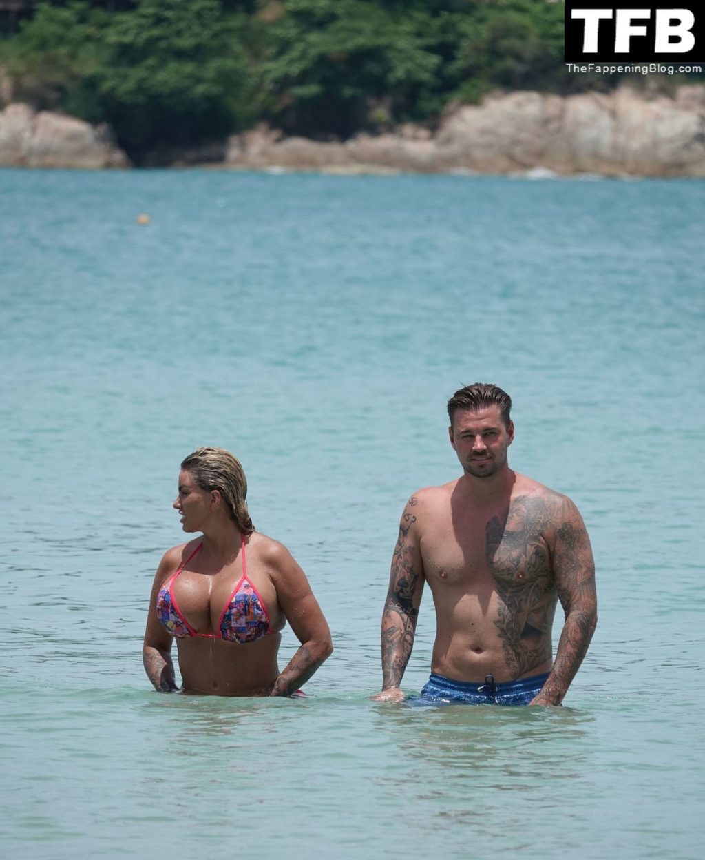 Katie Price &amp; Carl Woods Pack on the PDA Out on Their Holiday in Thailand (56 Photos)