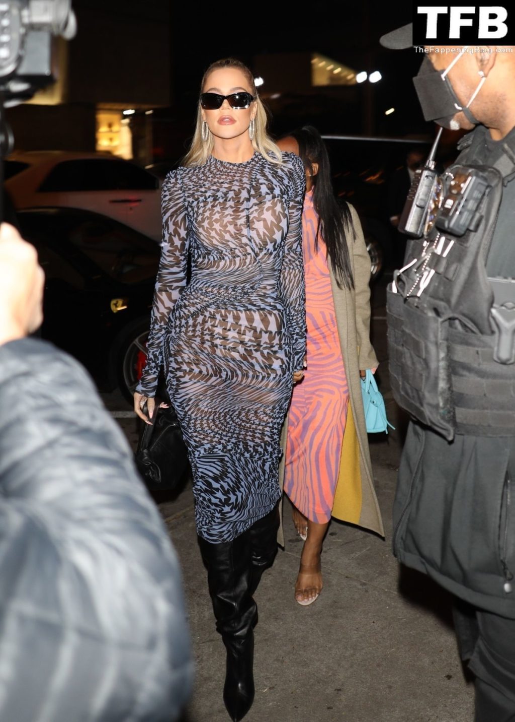 Khloe Kardashian Flaunts Her Curves in West Hollywood (142 Photos)