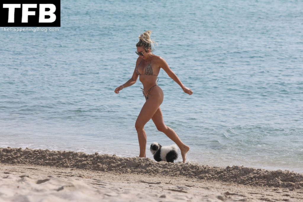 Khloe Terae Frolics Sensational Beach Body on the Beach in Miami (32 Photos)