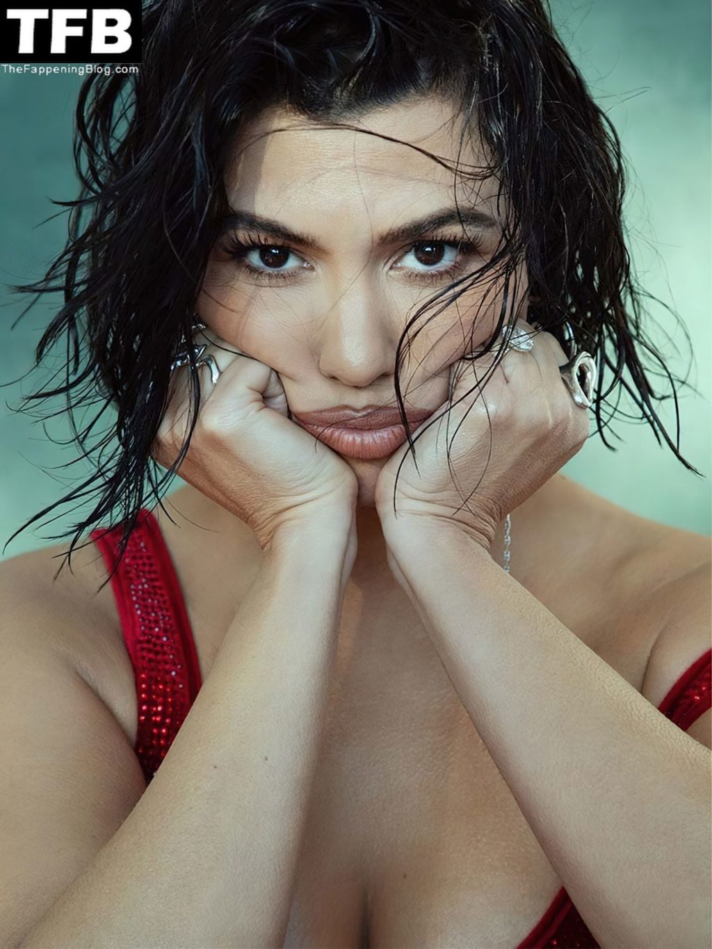 Kourtney Kardashian Sexy – Bustle Magazine (14 Photos)