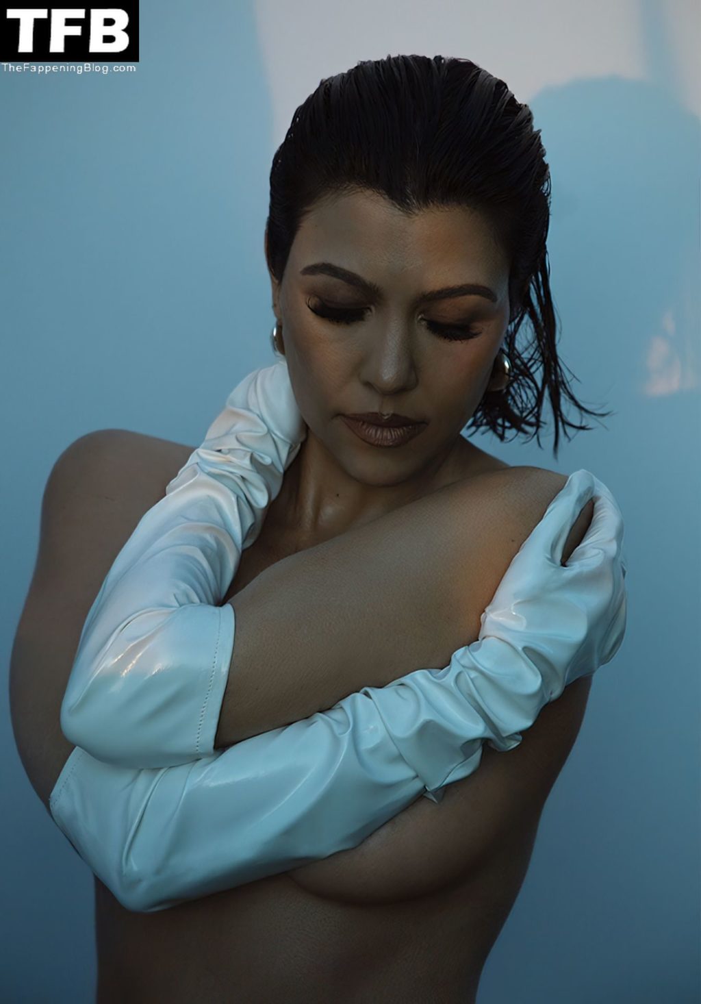 Kourtney Kardashian Sexy – Bustle Magazine (14 Photos)