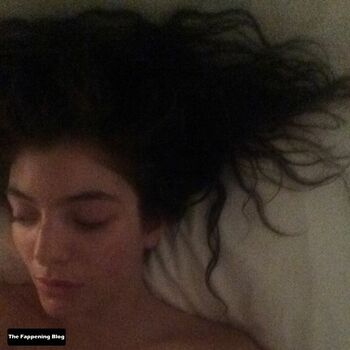Lorde Nude Leaks Photo 64