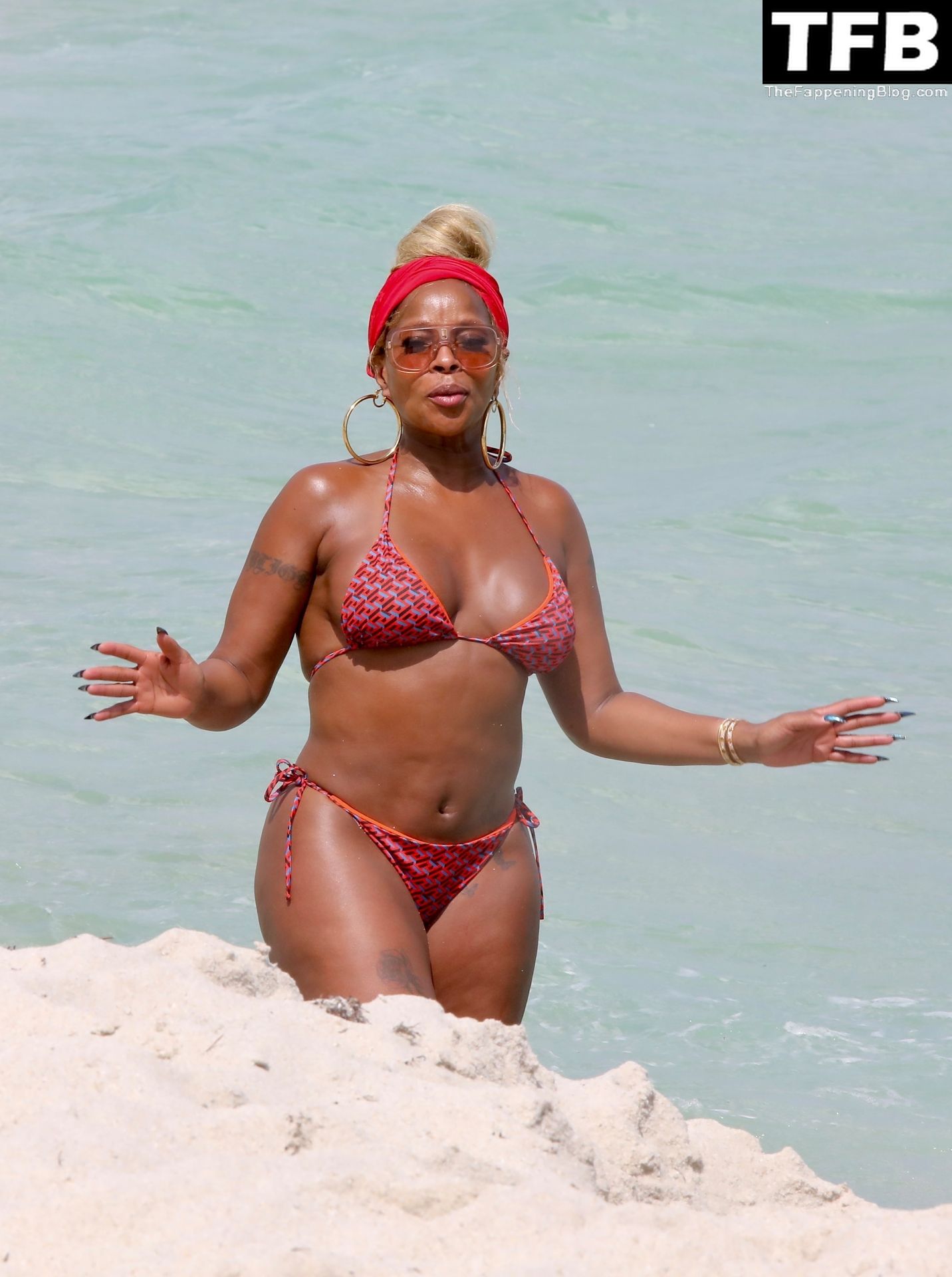Mary-J.-Blige-Sexy-The-Fappening-Blog-58.jpg