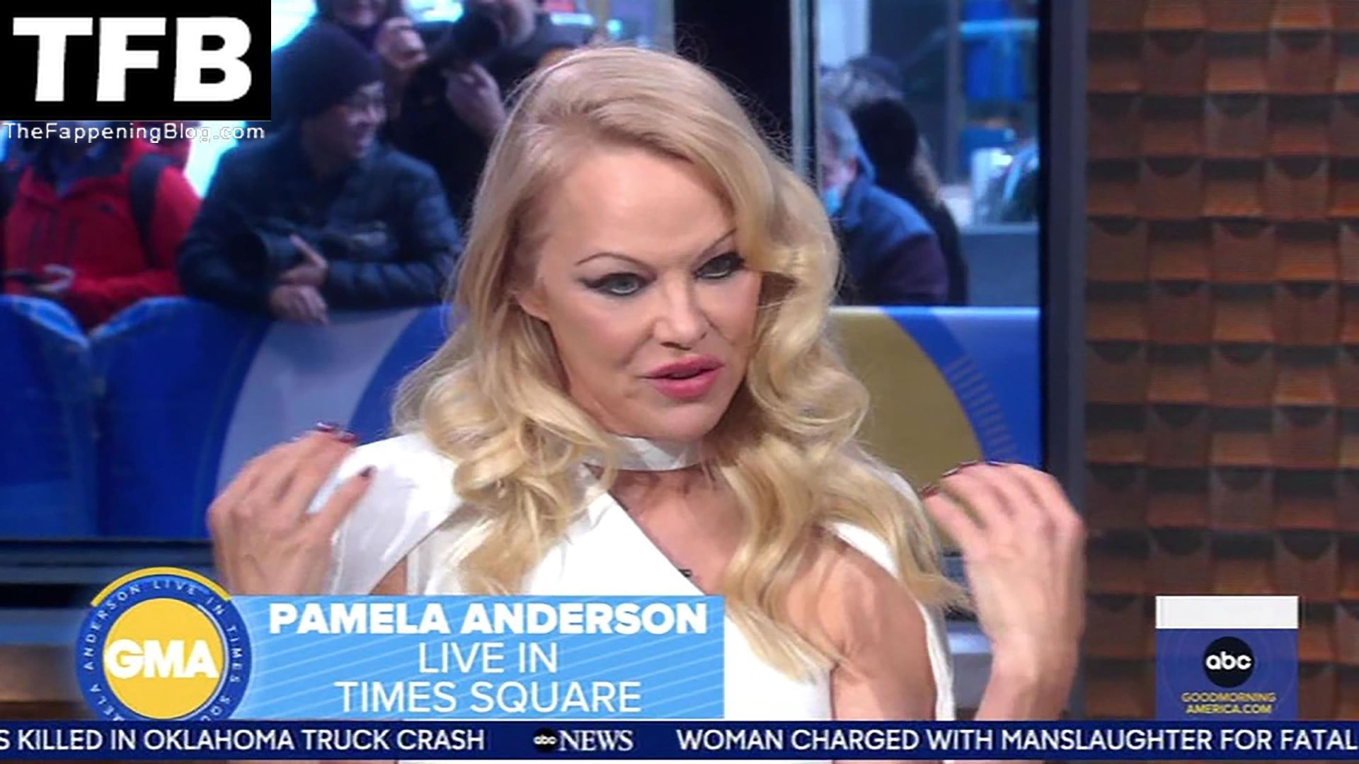 Pamela-Anderson-Hot-The-Fappening-Blog-11.jpg