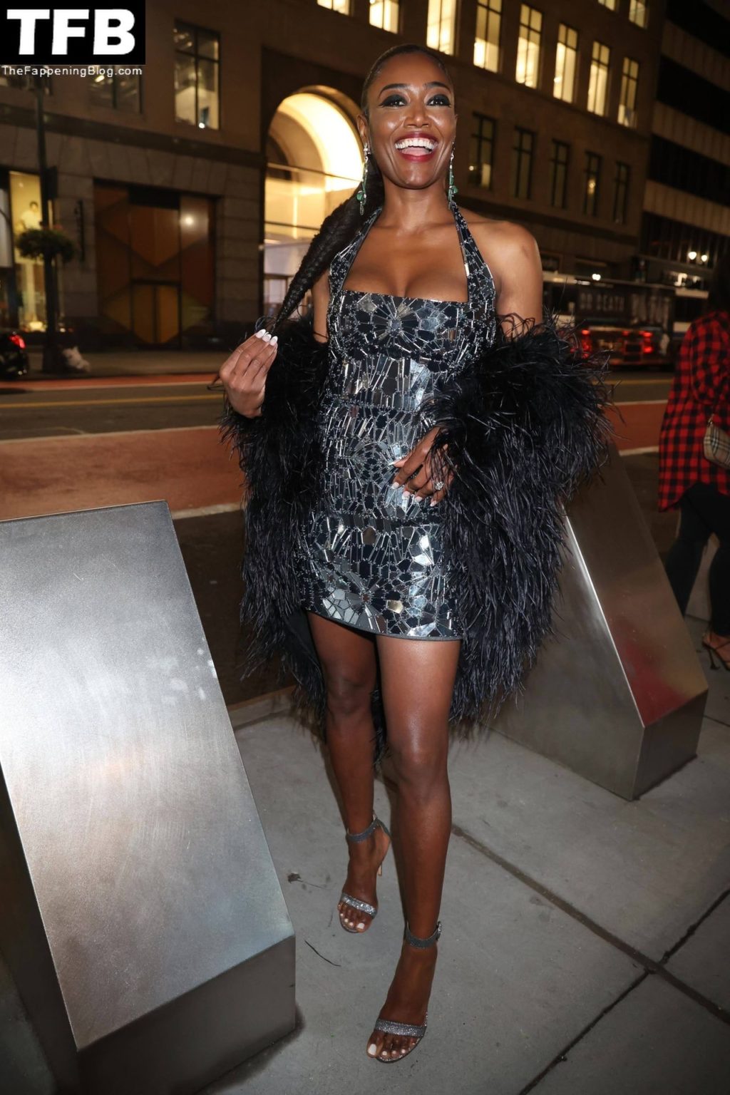 Patina Miller Flashes Her Tits During NYFW (5 Photos)