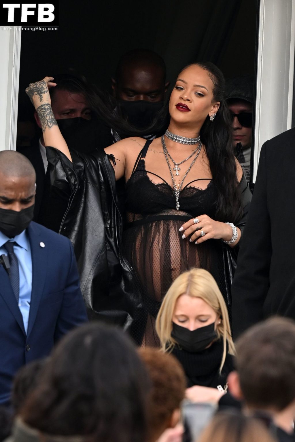 Pregnant Rihanna Looks Hot at the Dior Fashion Show in Paris (150 Photos)