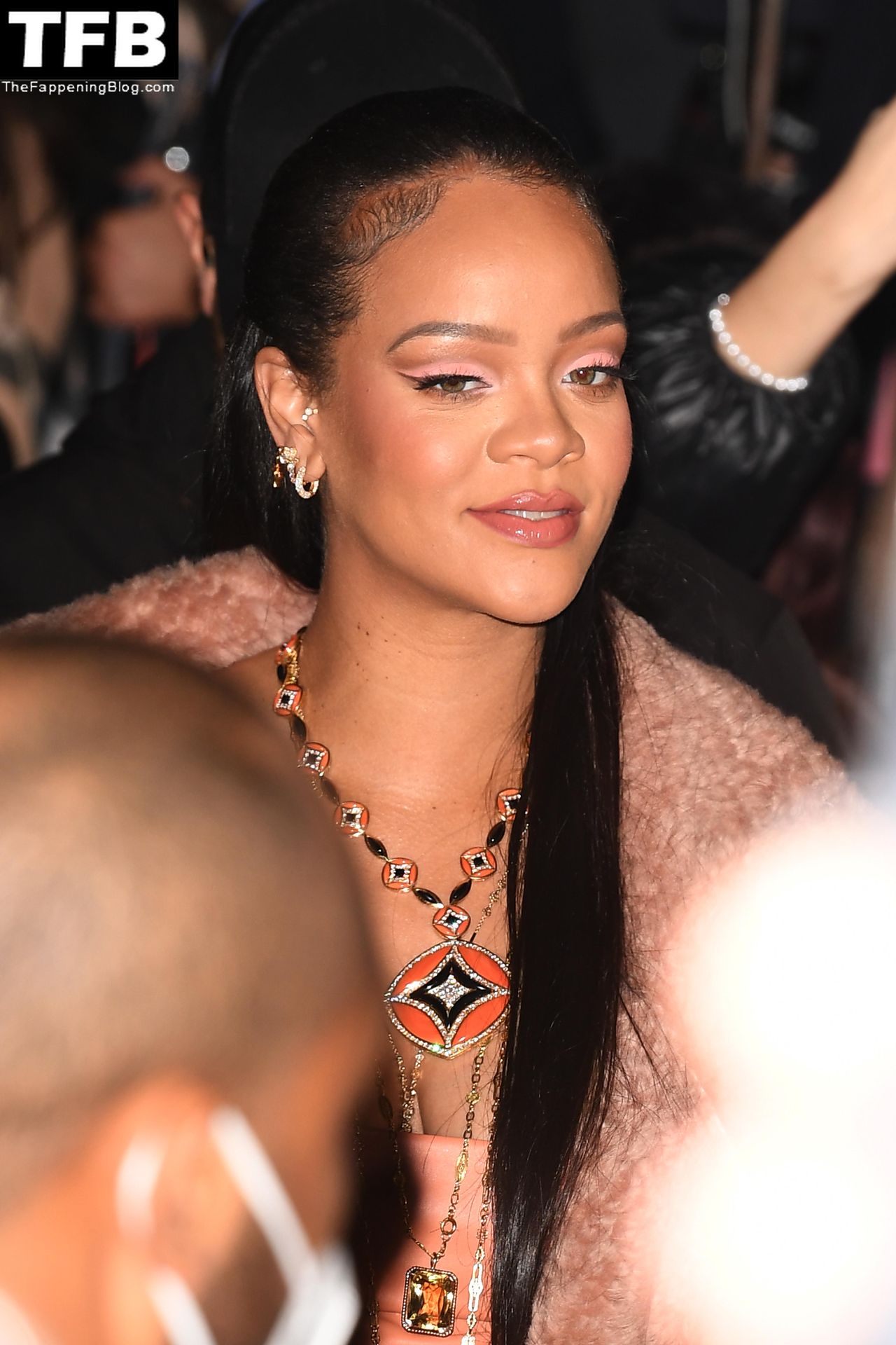 Rihanna-Sexy-The-Fappening-Blog-47.jpg