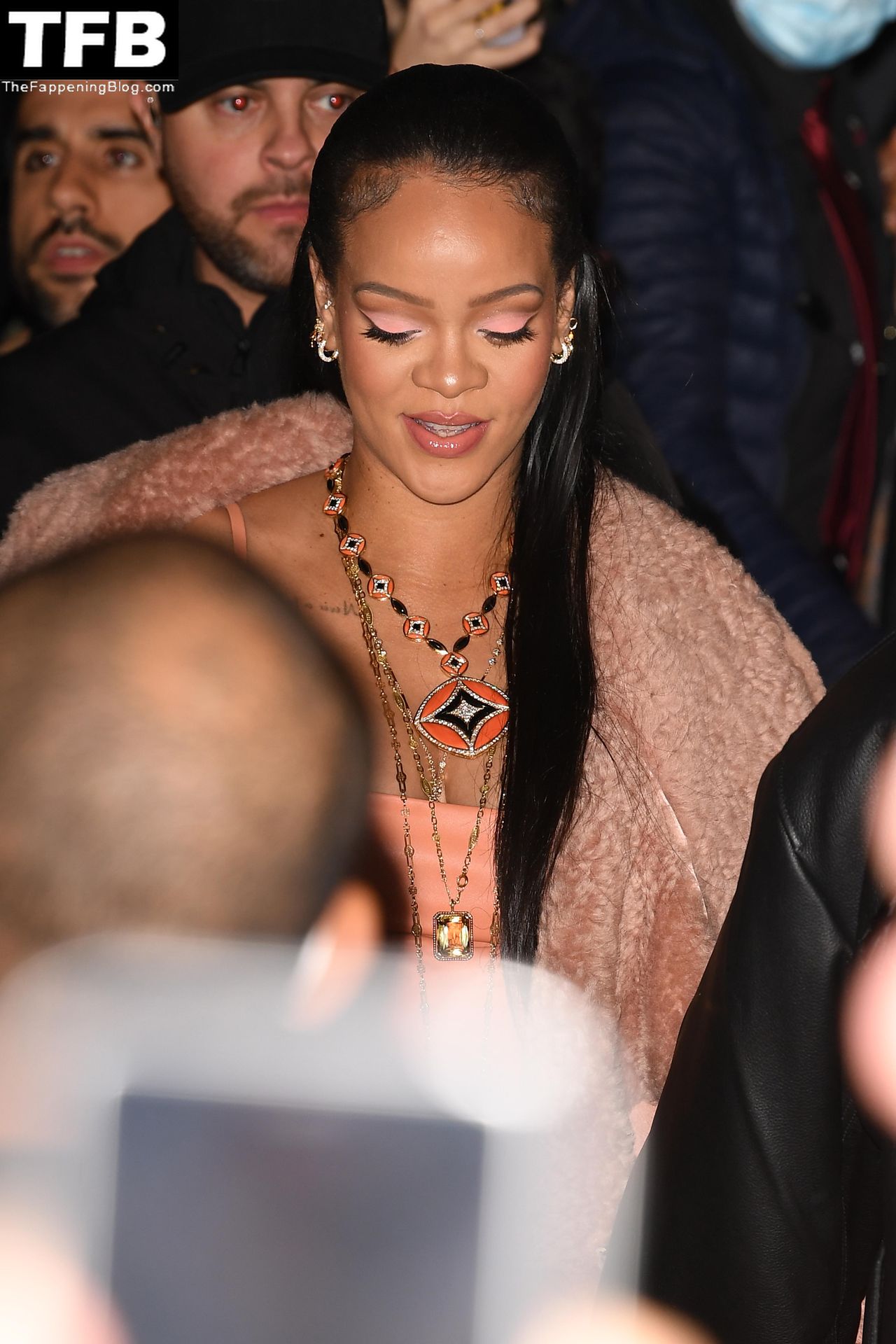 Rihanna-Sexy-The-Fappening-Blog-50.jpg