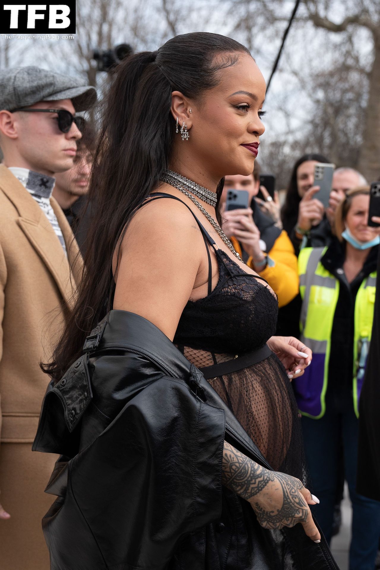 Rihanna-Sexy-The-Fappening-Blog-55-1.jpg