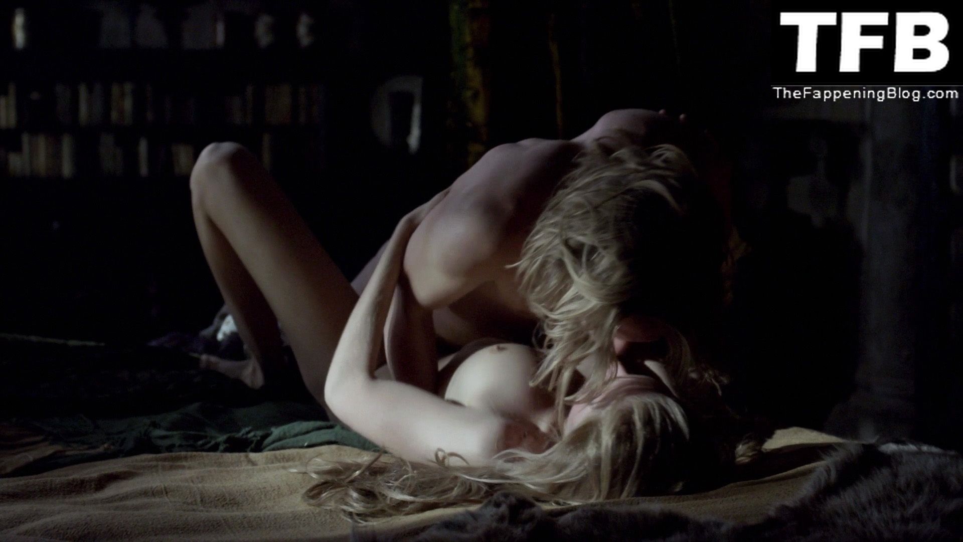 Tamsin Egerton Nude & Sexy - Camelot s01 (6 Pics + Video) #T