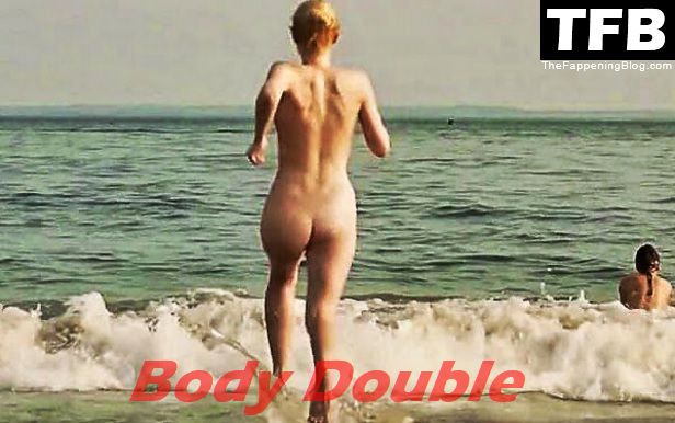 Dakota Fanning Nude &amp; Sexy Collection (47 Photos)