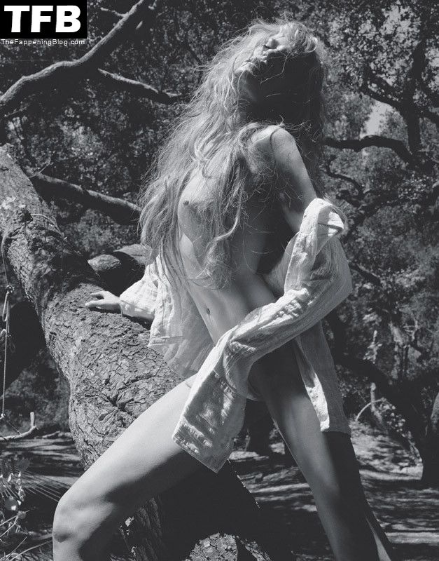 Daryl Hannah Nude &amp; Sexy Collection (32 Photos)
