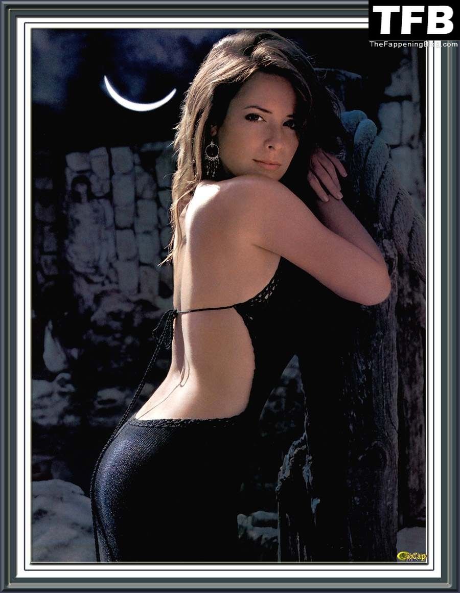 Holly Marie Combs Nude &amp; Sexy Collection (24 Photos)