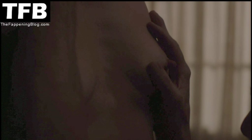 Laura Dern Nude &amp; Sexy (6 Pics)