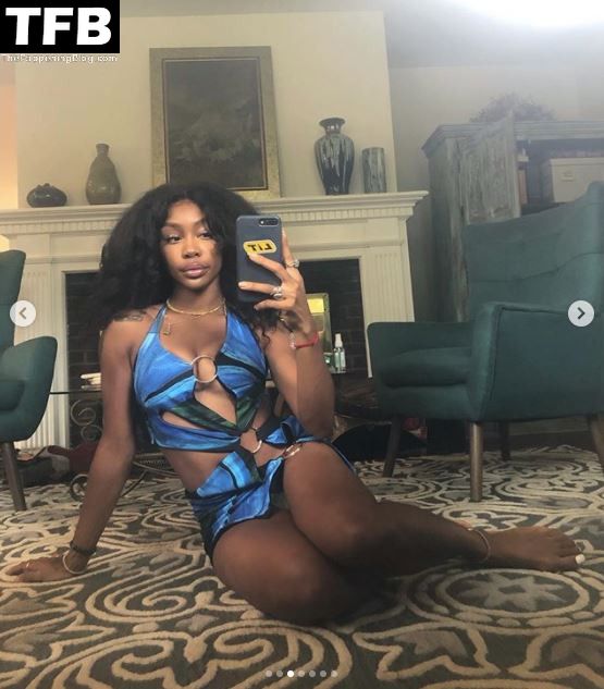 SZA Sexy (5 Photos)