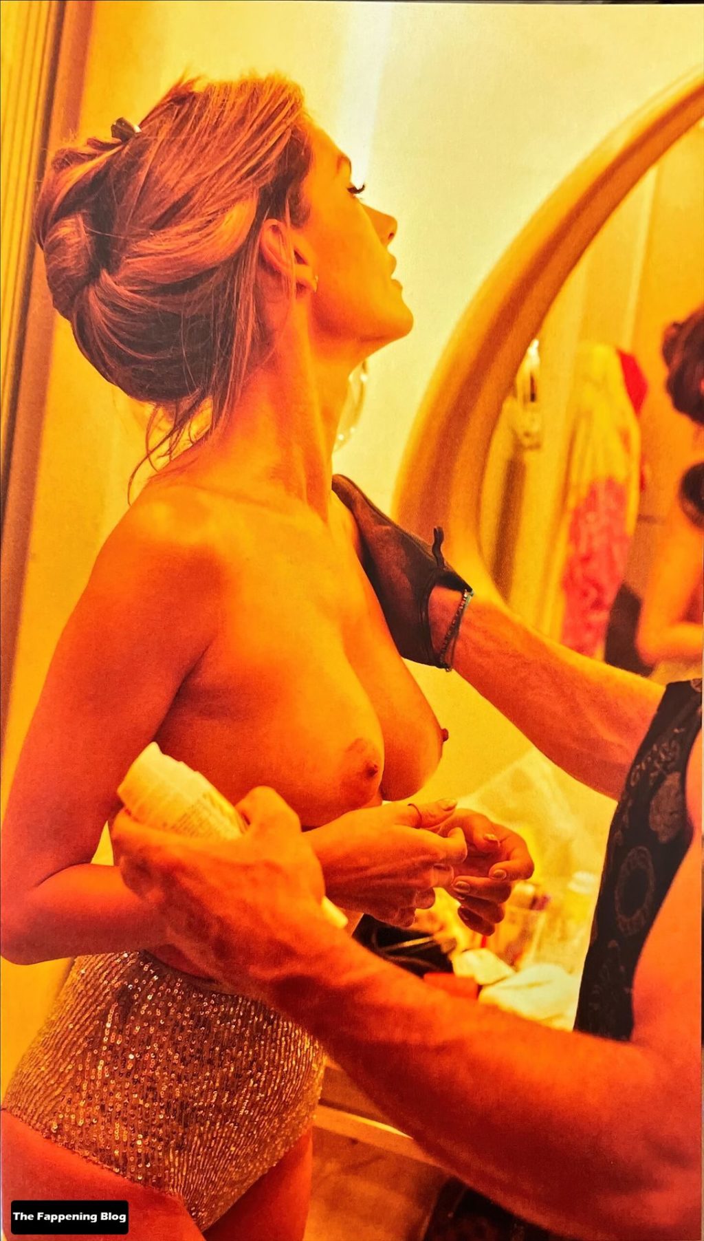 Alessandra Ambrosio Nude &amp; Sexy (36 Photos)
