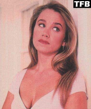 Christine Taylor Sexy Collection (30 Photos)