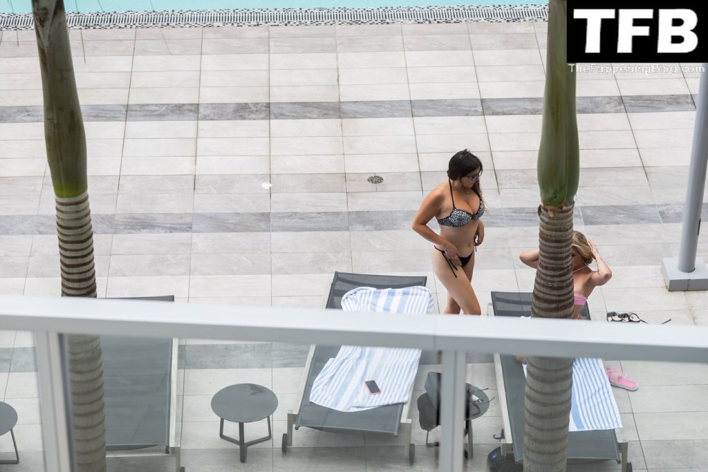 Claudia Romani &amp; Jess Picado Look Sexy at the Pool in Miami (22 Photos)