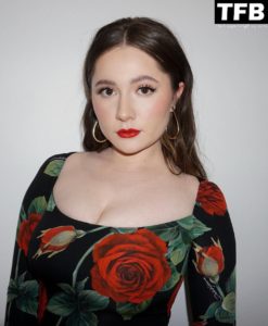 Emma Kenney Nude Photos & Videos 2026 | #TheFappening