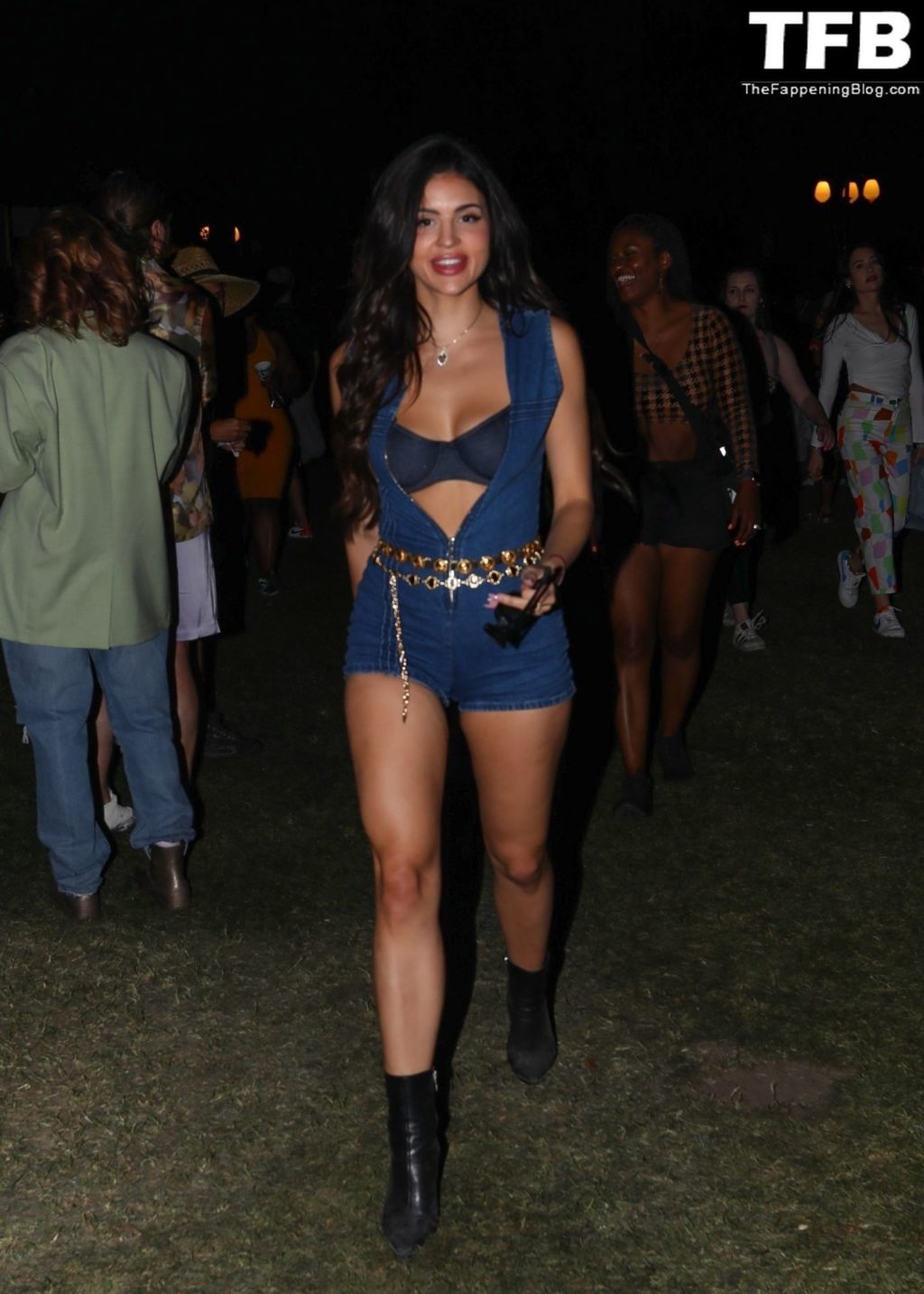 Holly Scarfone Shows Off Her Sexy Tits &amp; Toned Legs at Coachella (13 Photos)