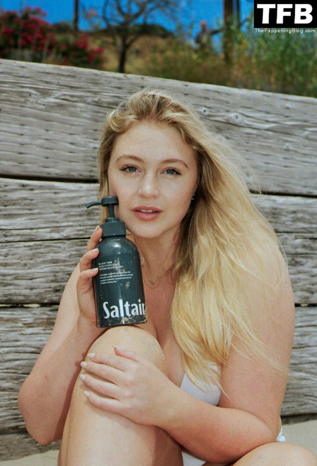 Iskra Lawrence Poses for Her Saltair Skin Care Products in Los Angeles (11 Photos)