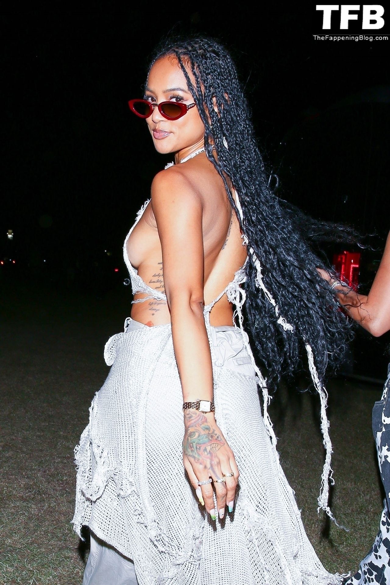 Karrueche Tran Flashes Her Nude Tits As She Exits Day One Of Coachella 26 Photos Thefappening