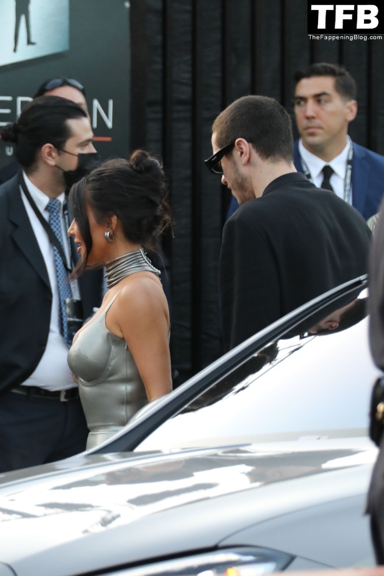 Kim-Kardashian-Sexy-The-Fappening-Blog-11.jpg