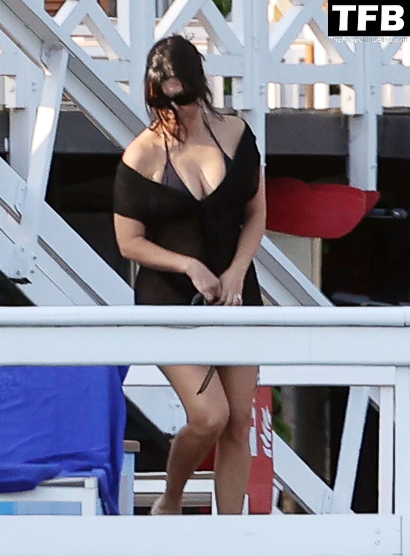 Kourtney-Kardashian-Sexy-The-Fappening-Blog-19-1.jpg