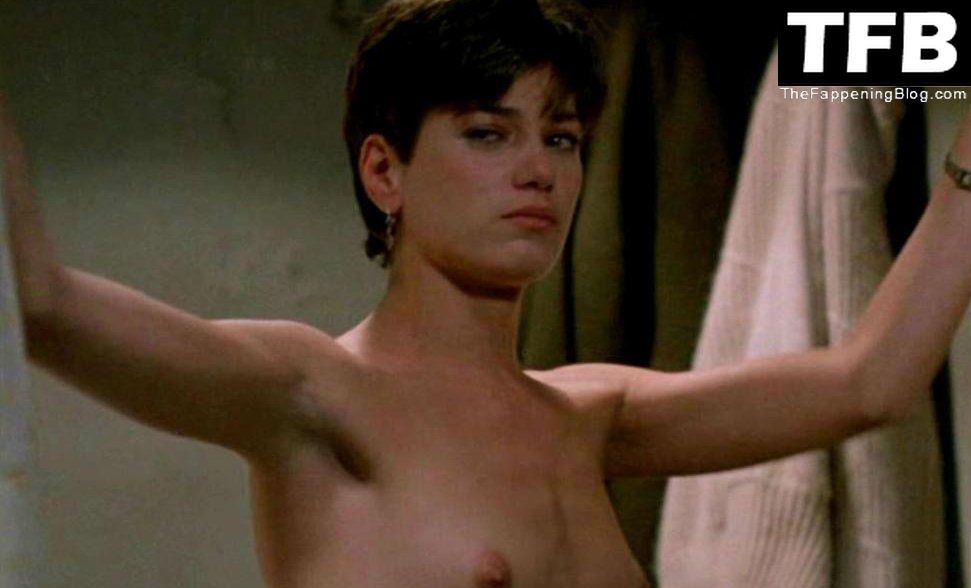 Linda-Fiorentino-Nude-1-thefappeningblog.com_-1.jpg