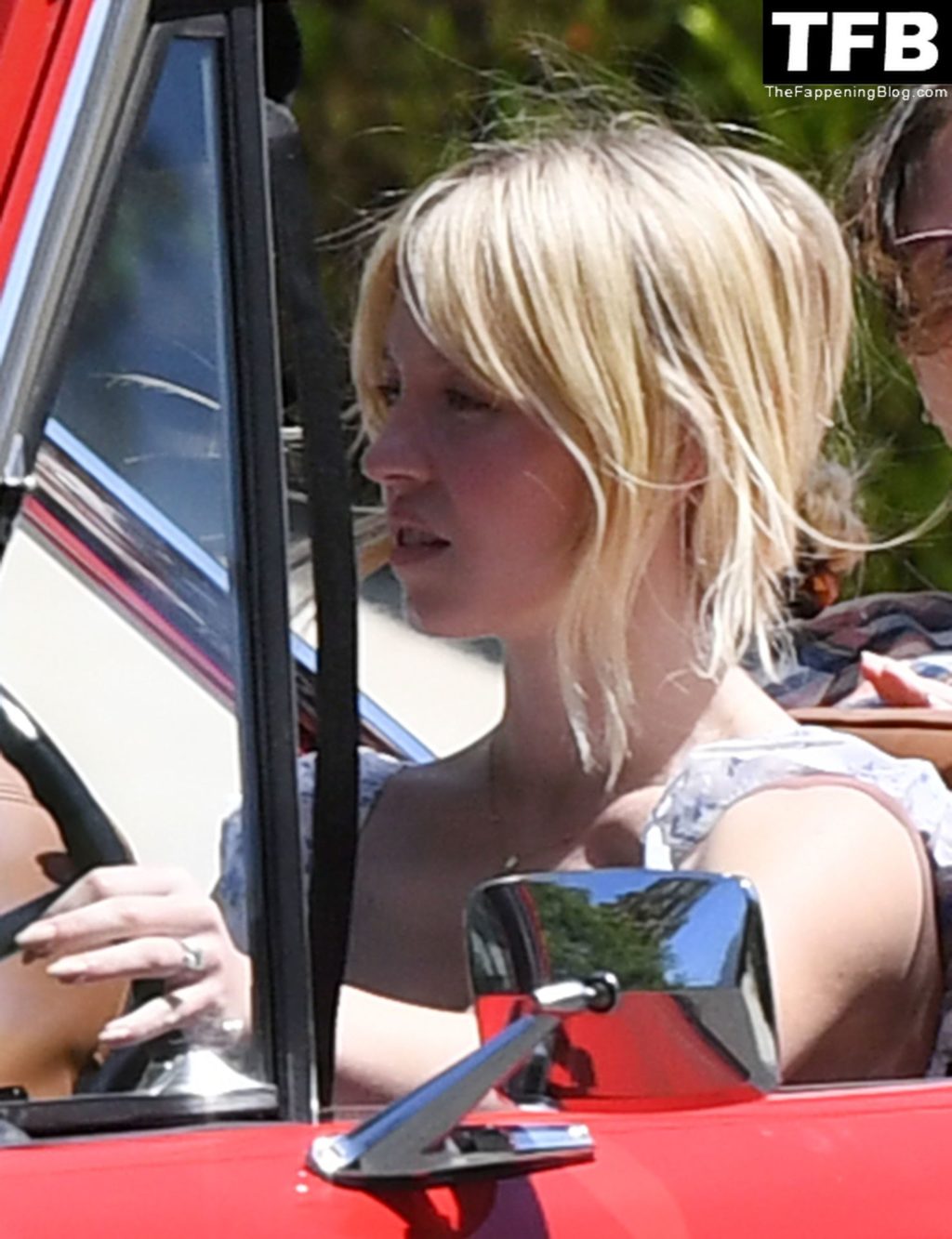 Sydney Sweeney Takes Her 1969 Cherry Red Ford Bronco Out For a Spin in LA (45 Photos)