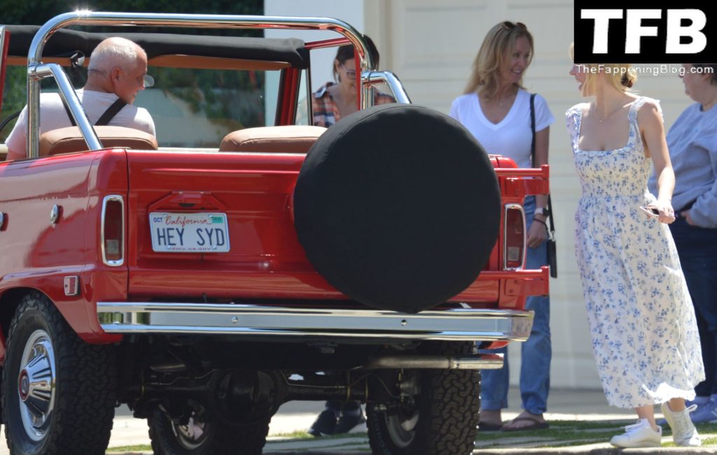 Sydney Sweeney Takes Her 1969 Cherry Red Ford Bronco Out For a Spin in LA (45 Photos)
