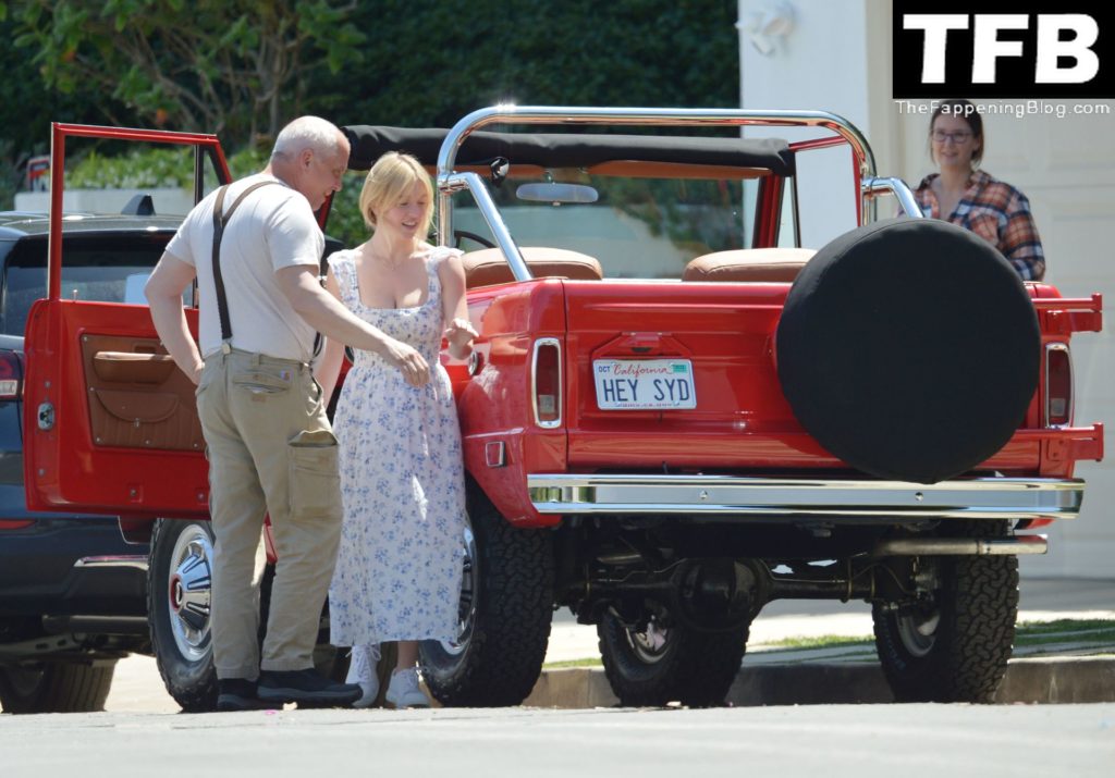 Sydney Sweeney Takes Her 1969 Cherry Red Ford Bronco Out For a Spin in LA (45 Photos)